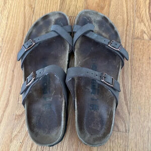 Birkenstock sz EU 40 or US 10 Mayari brown good pre owned condition wear shown